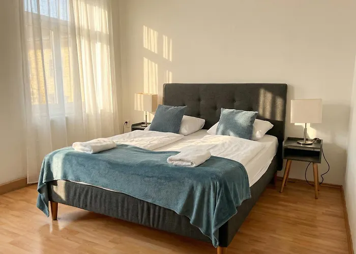 Comfortable 3br Shared Retreat Next To Belvedere Palace
