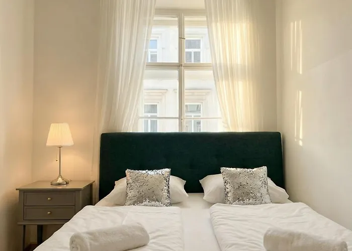 Apartman Comfortable 3br Shared Retreat Next To Belvedere Palace *